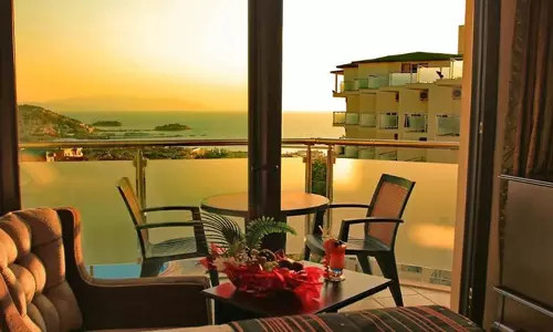 هتل رویال پالاس کوش آداسی هتل رویال پالاس کوش آداسی